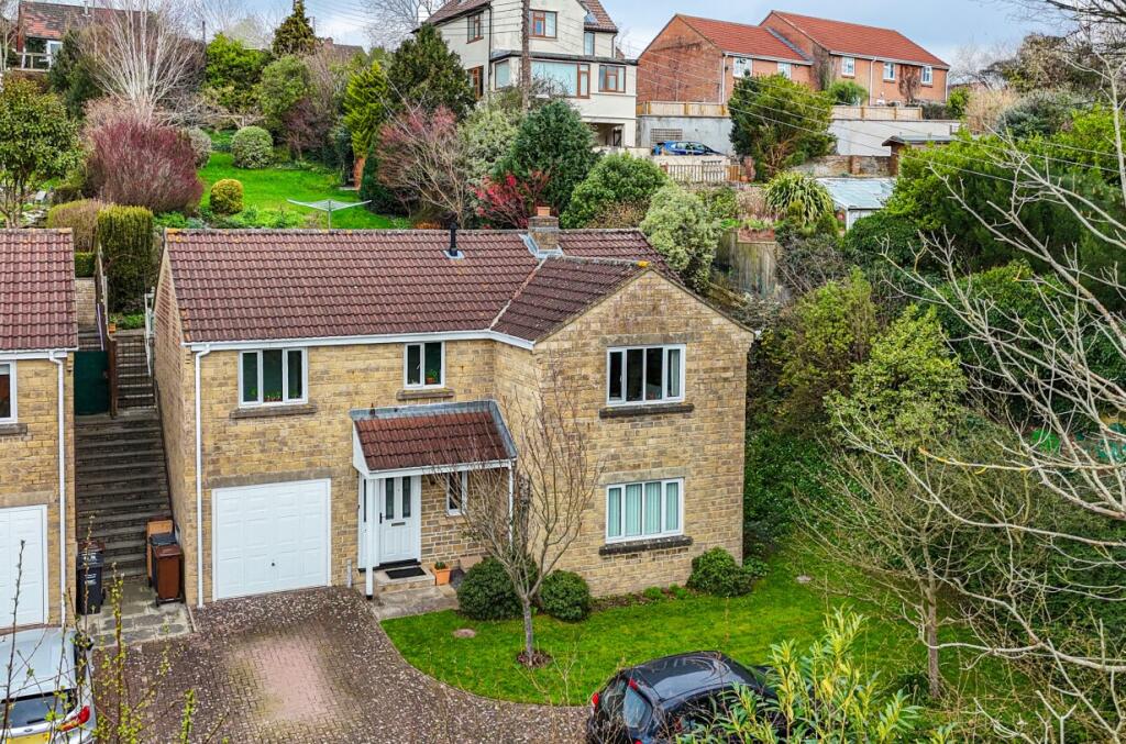 Three Hill View, Glastonbury, BA6