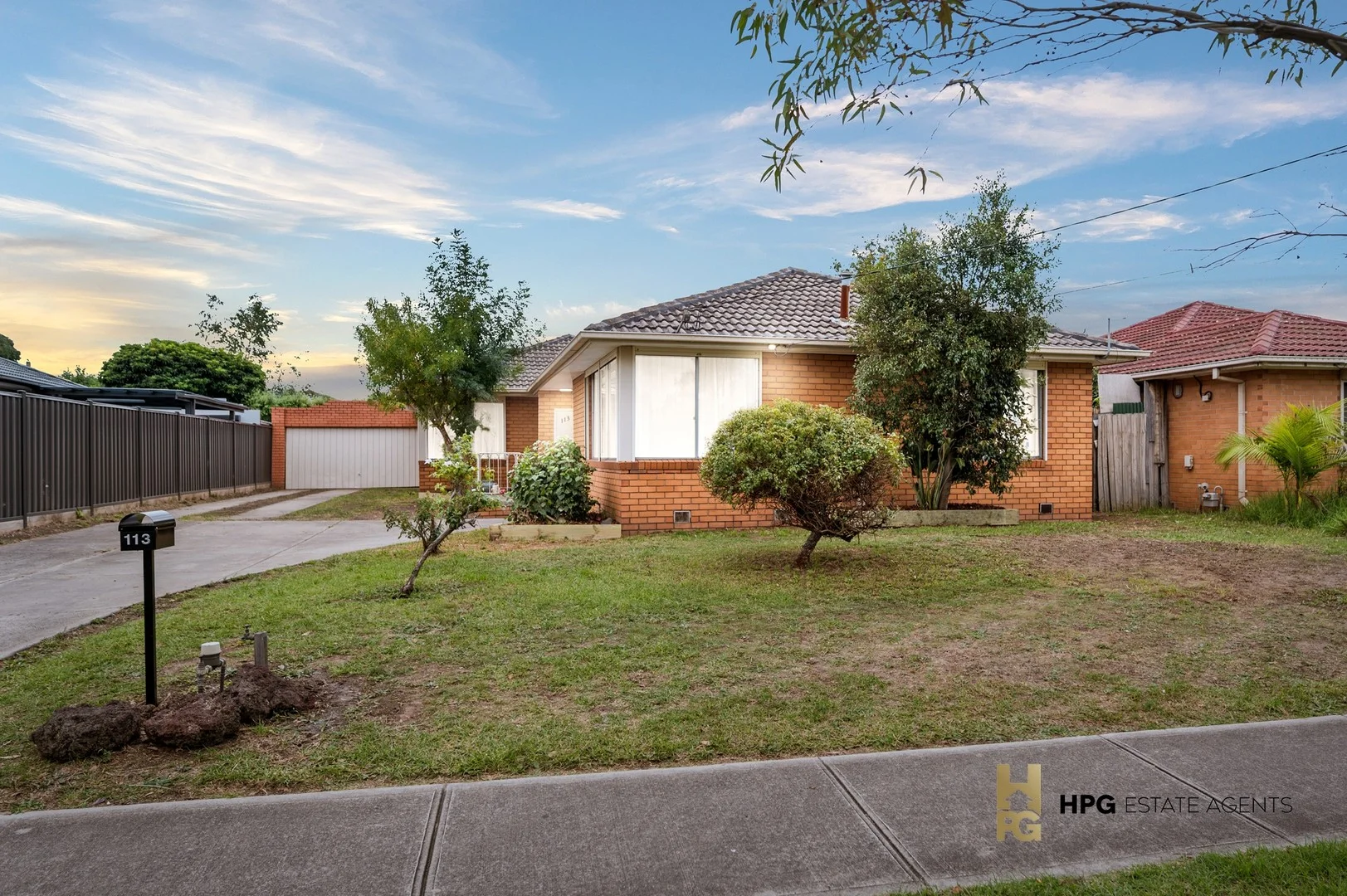 113 South Circular Road, Gladstone Park VIC 3043