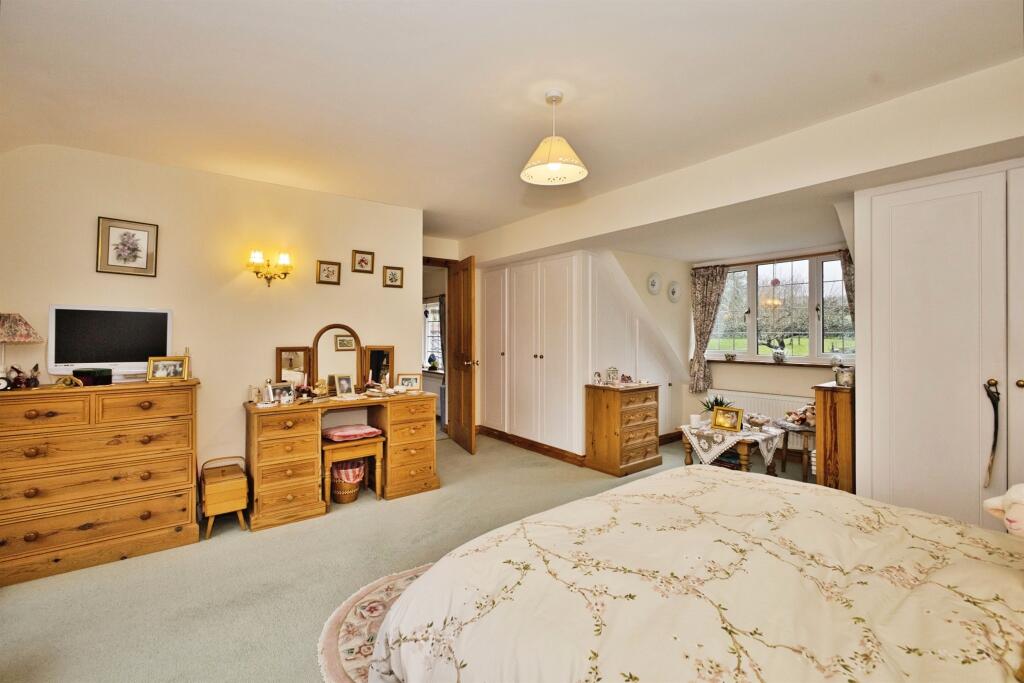 Additional image 9 of Bishops Lane, Hardington Mandeville, Yeovil
