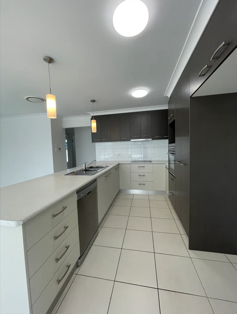 Additional image 2 of 16 Cypress Pines Drive, Miles QLD 4415