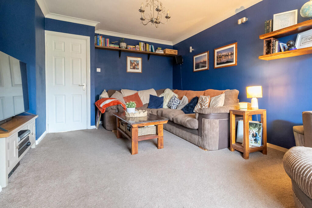 Additional image 5 of Buckingham Crescent, Bradford, BD14 6EJ