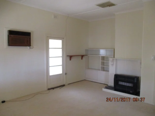 Additional image 2 of 37 Dolan Street, Kingston On Murray SA 5331