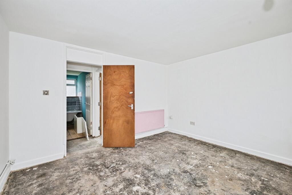 Additional image 12 of Legion Road, Yeovil