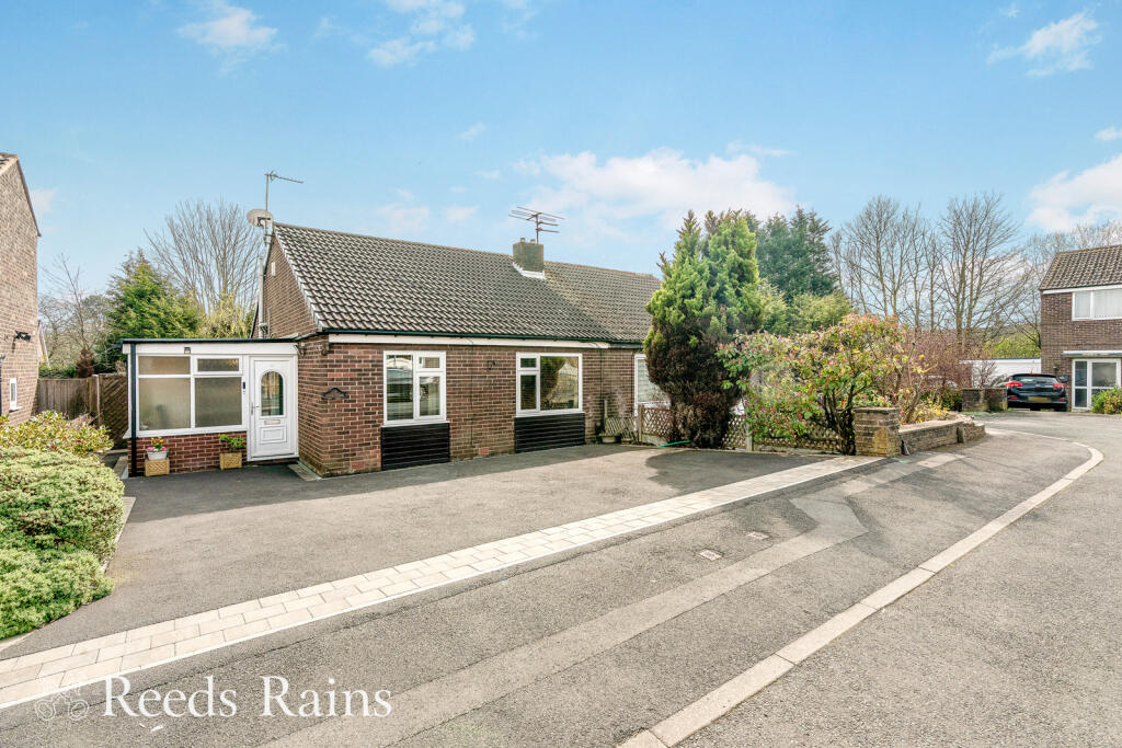 Langholme Close, Barrowford, Nelson, Lancashire, BB9