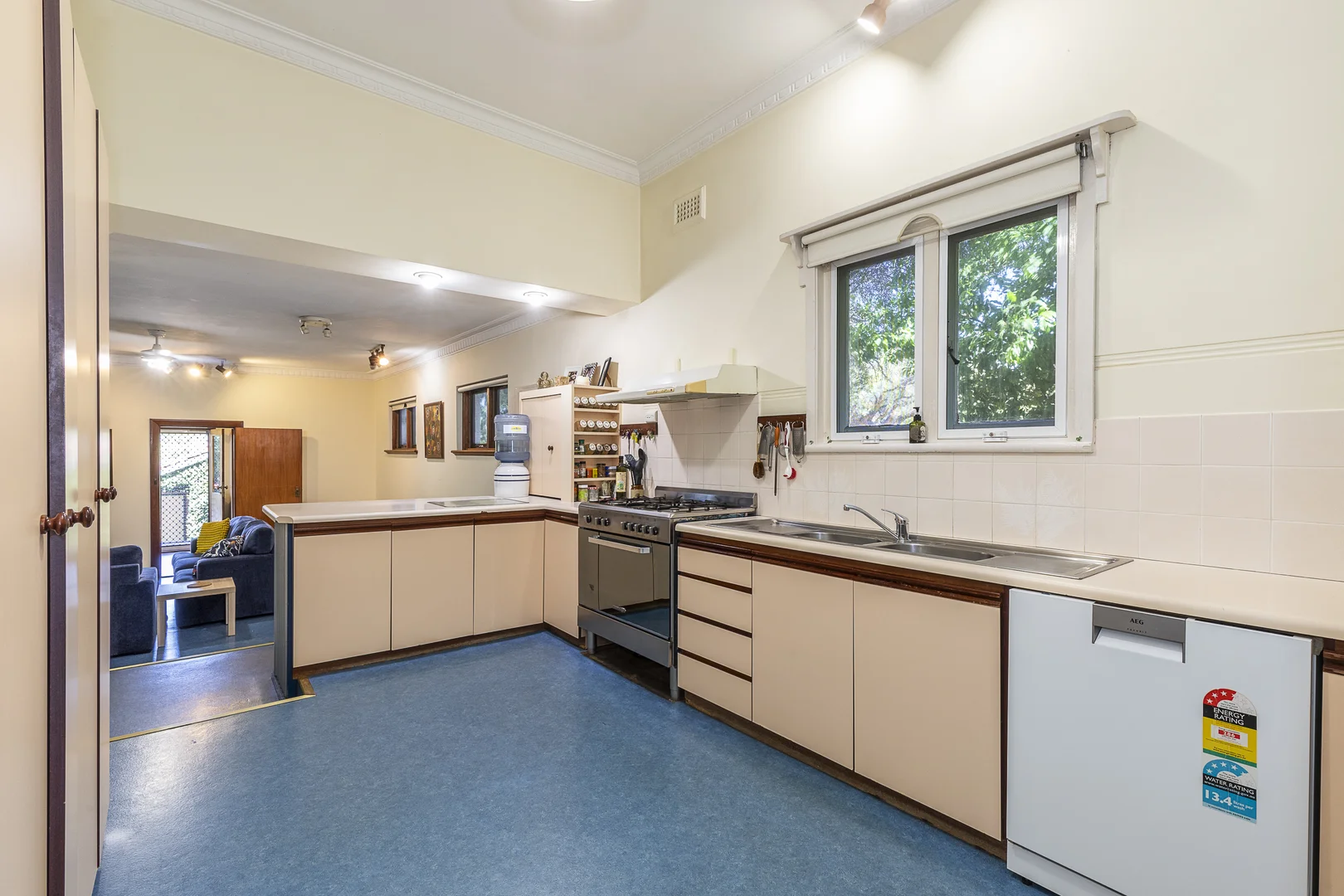 Additional image 11 of 15 Robin Street, Menora WA 6050