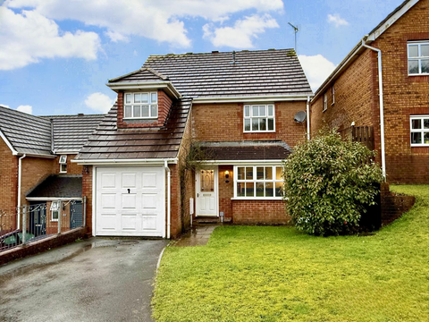 Coleridge Crescent, Killay, Swansea SA2