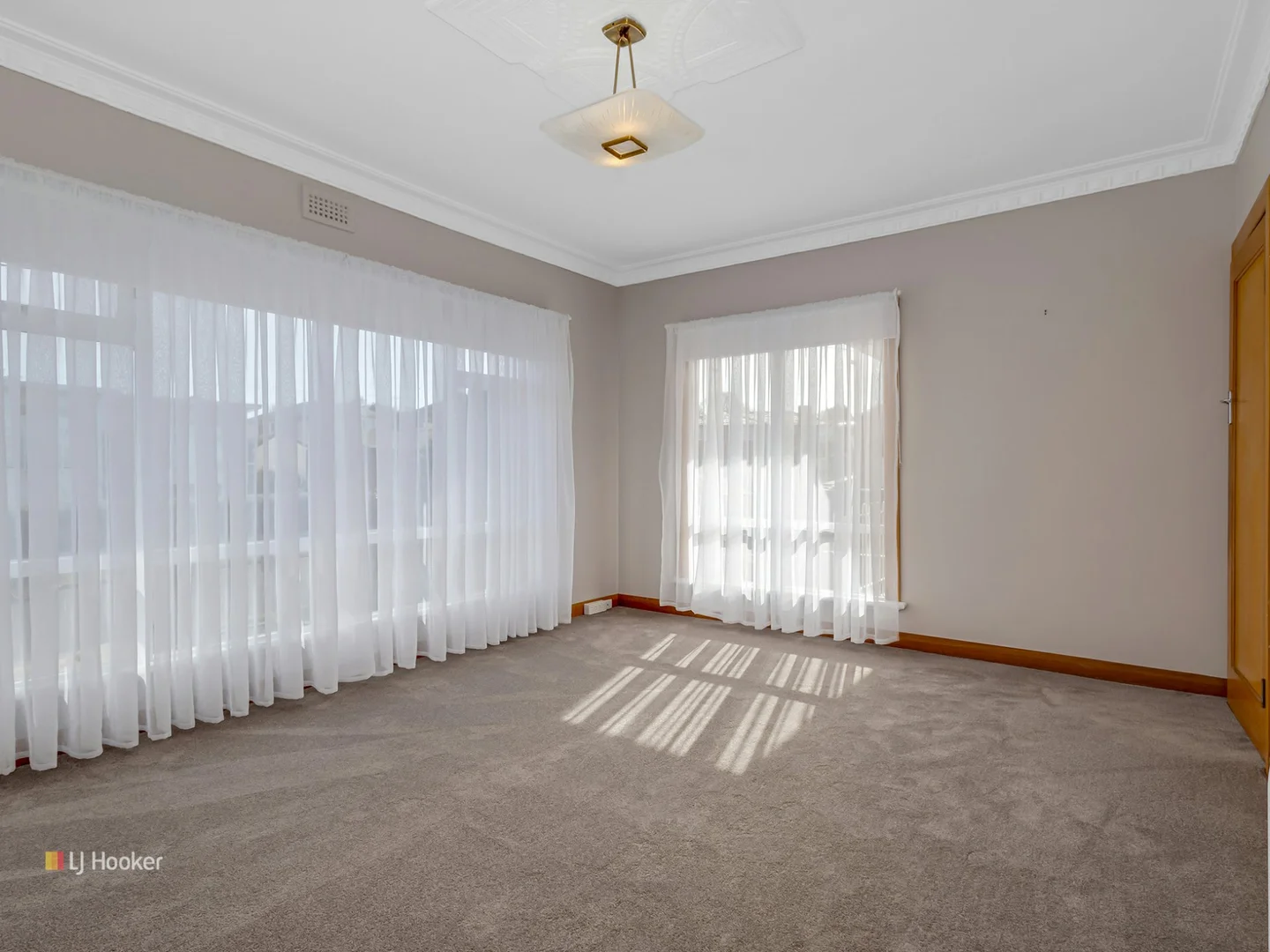 Additional image 4 of 11 Murfet Crescent, Devonport TAS 7310