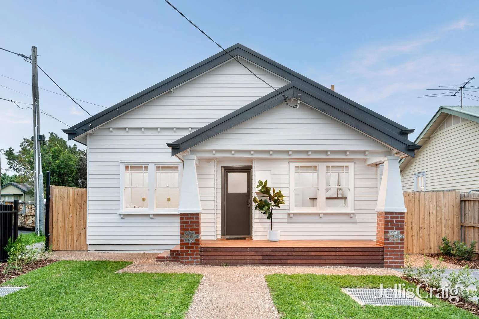 11B Sunshine Street, Pascoe Vale VIC 3044