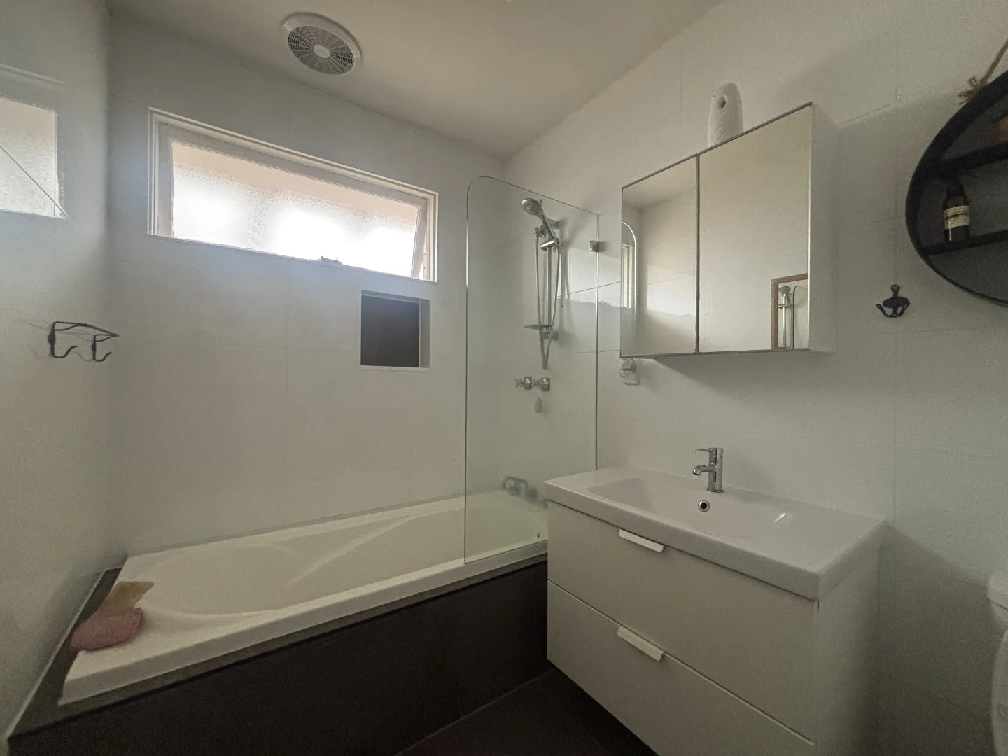 Additional image 7 of 1/4 Runcorn Crescent, Deer Park VIC 3023
