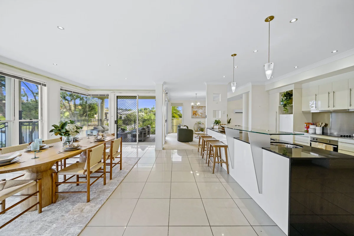 Additional image 8 of 126 Dunlin Drive, Burleigh Waters QLD 4220