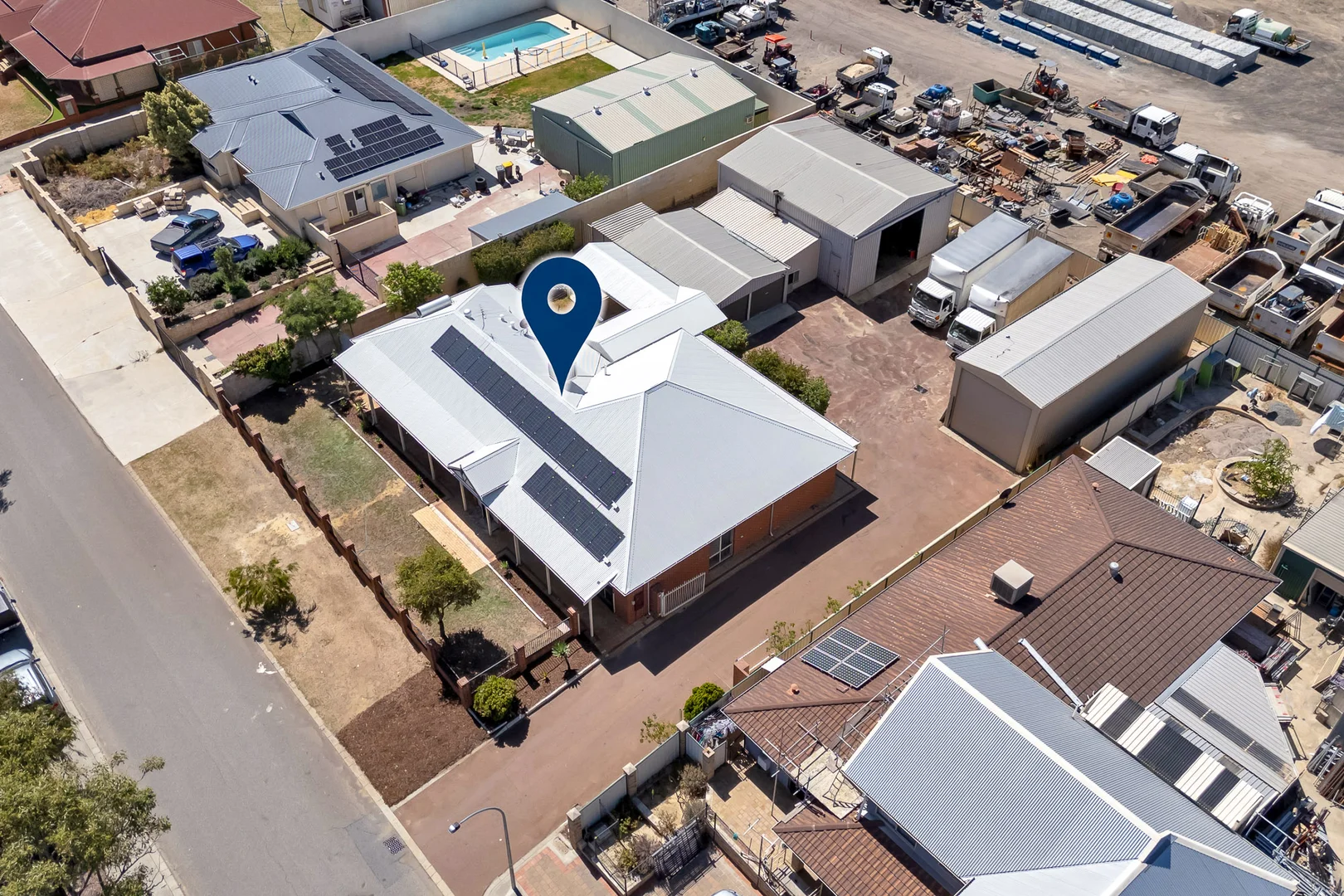 Additional image 29 of 8 Carpenteria Crescent, Kenwick WA 6107