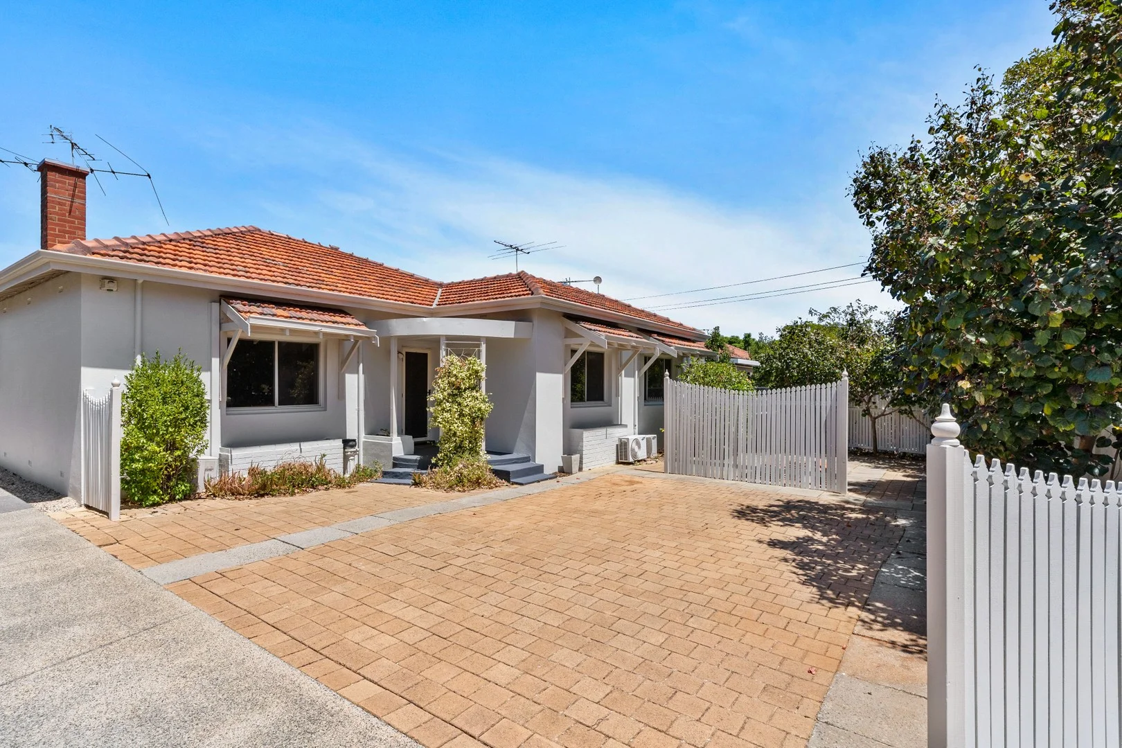 54 Alfred Road, Claremont WA 6010