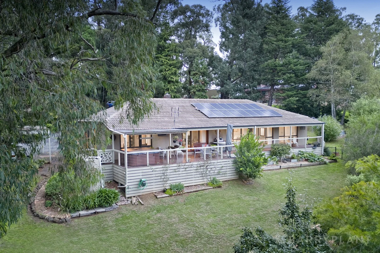 14 Halcyon Grove, Cockatoo VIC 3781