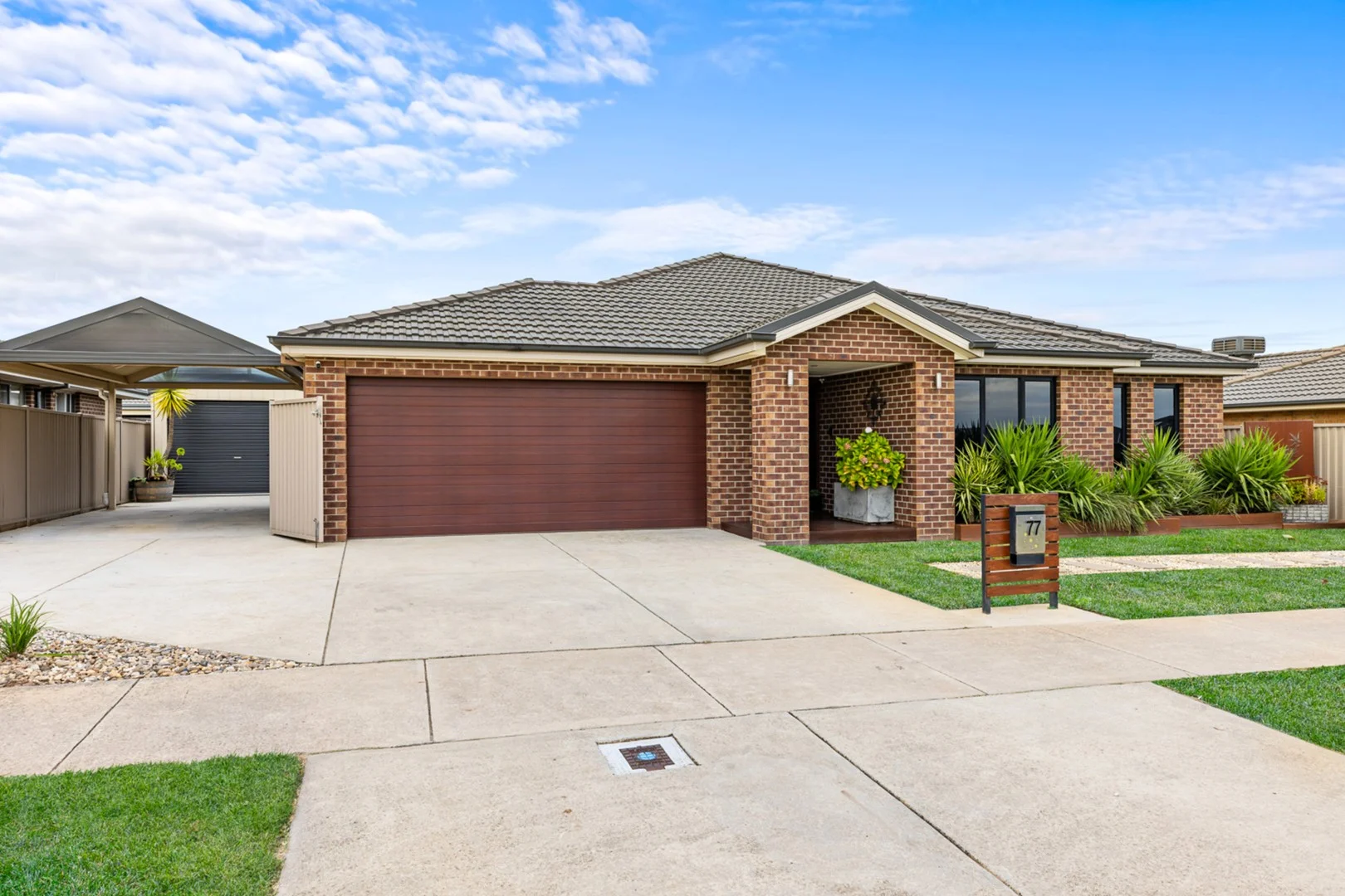 77 Dyson Drive, Alfredton VIC 3350