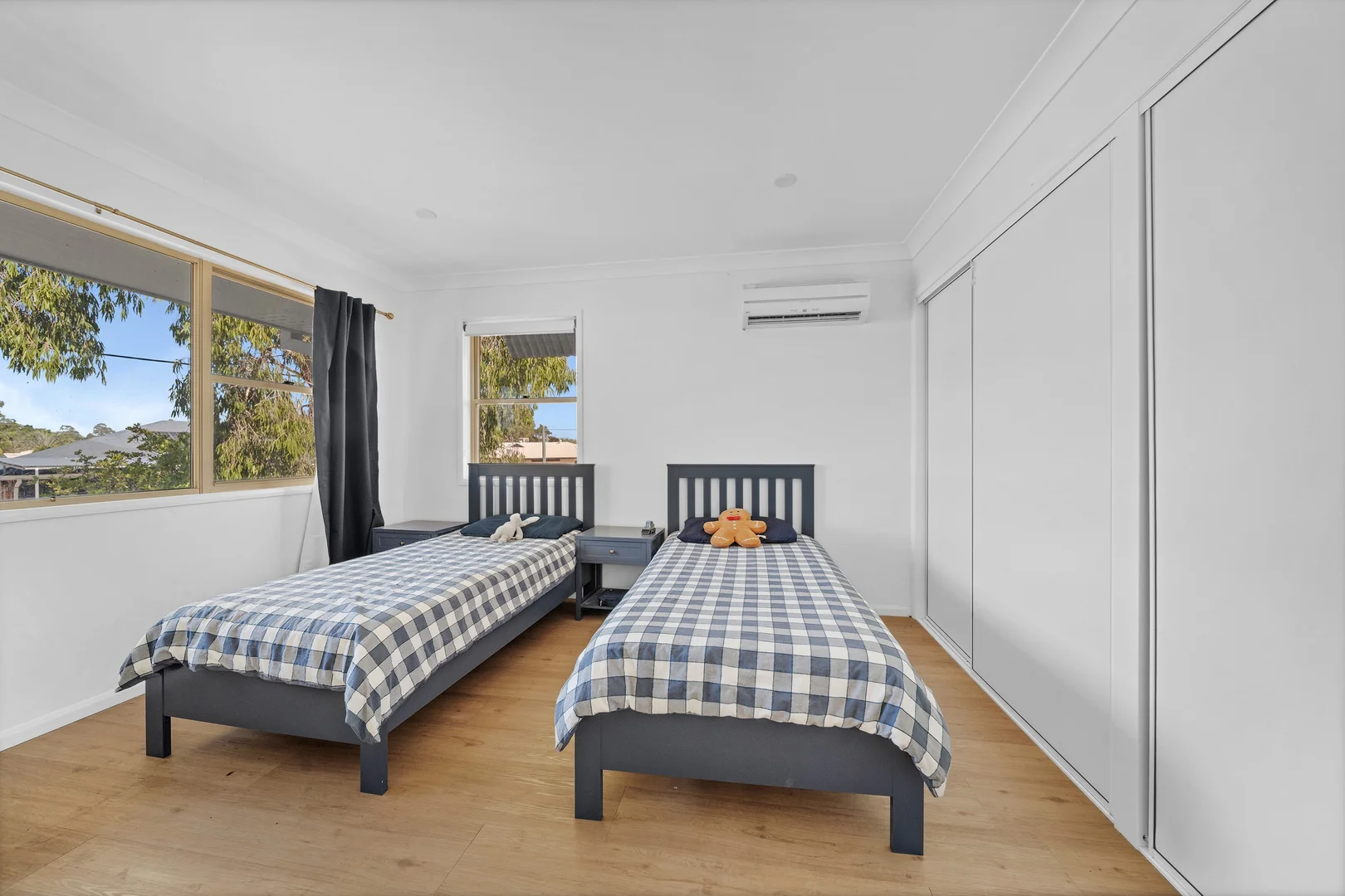 Additional image 7 of 16 Russ Layton Drive, Emerald QLD 4720