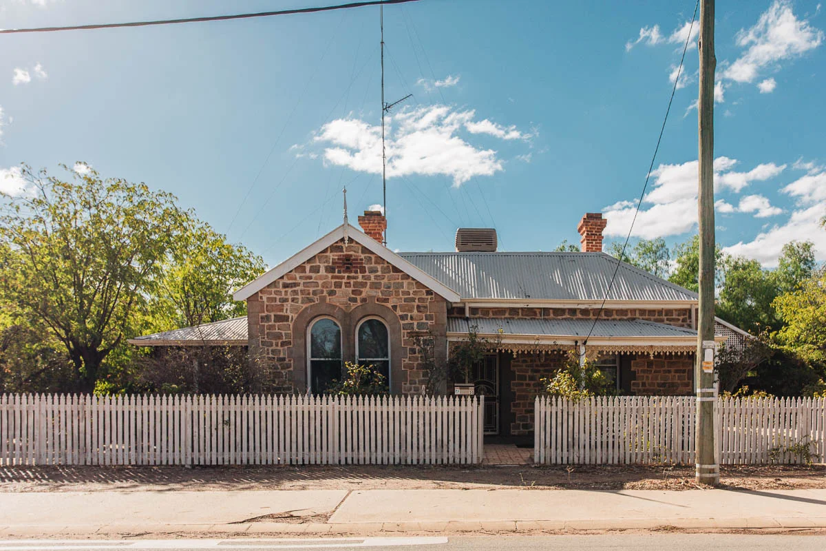 30 South Street, York WA 6302