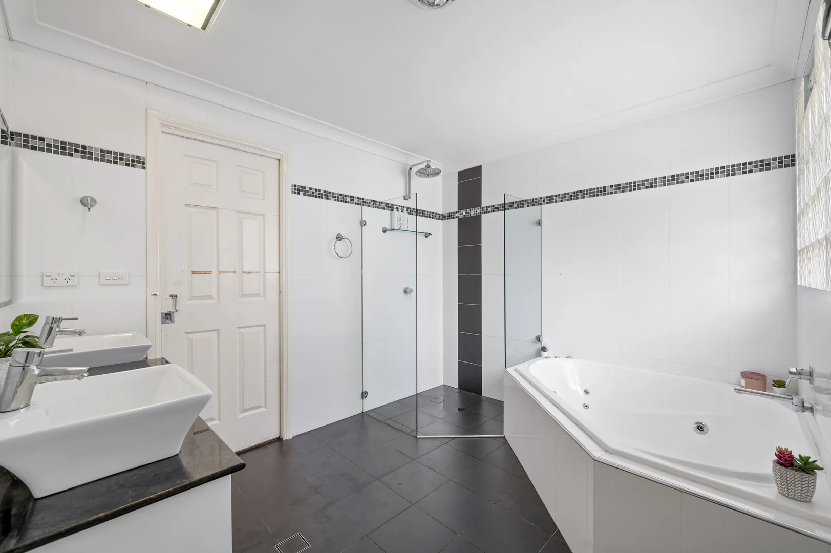 Additional image 10 of 44 Midin Close, Glenmore Park NSW 2745