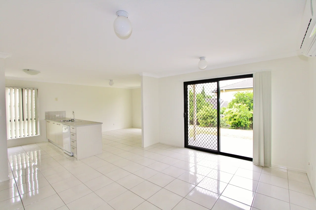 Additional image 2 of 10 Dart Place, Parkinson QLD 4115