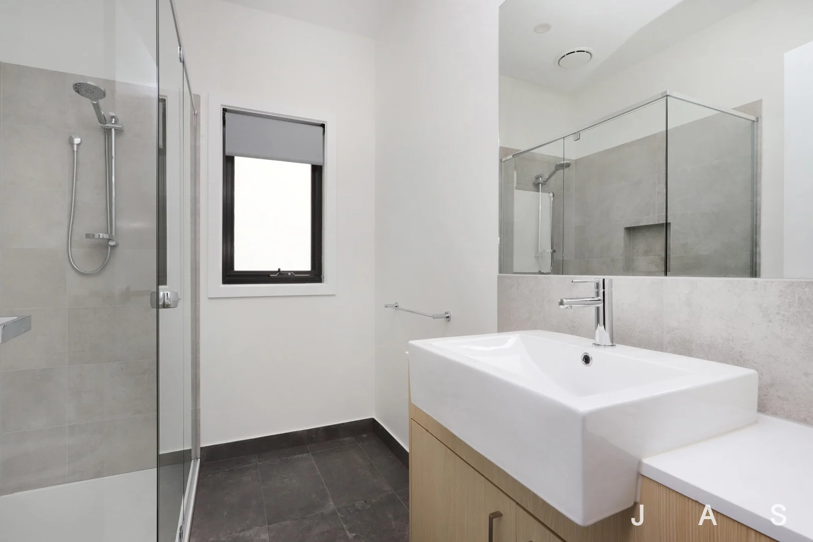 Additional image 5 of 1/6 Almond Avenue, Brooklyn VIC 3012