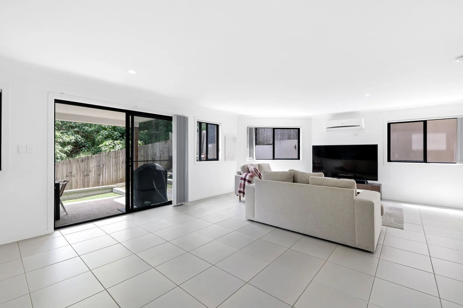 Additional image 8 of 3/114 Wunburra Circle, Pacific Pines QLD 4211