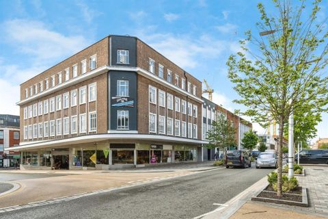 The Kingsway, Swansea SA1