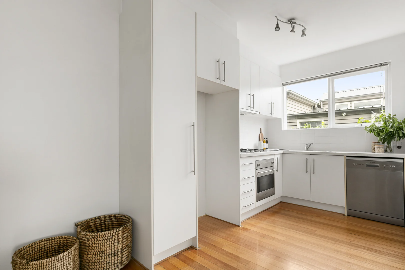 Additional image 3 of 4/27 Grove Road, Hawthorn VIC 3122