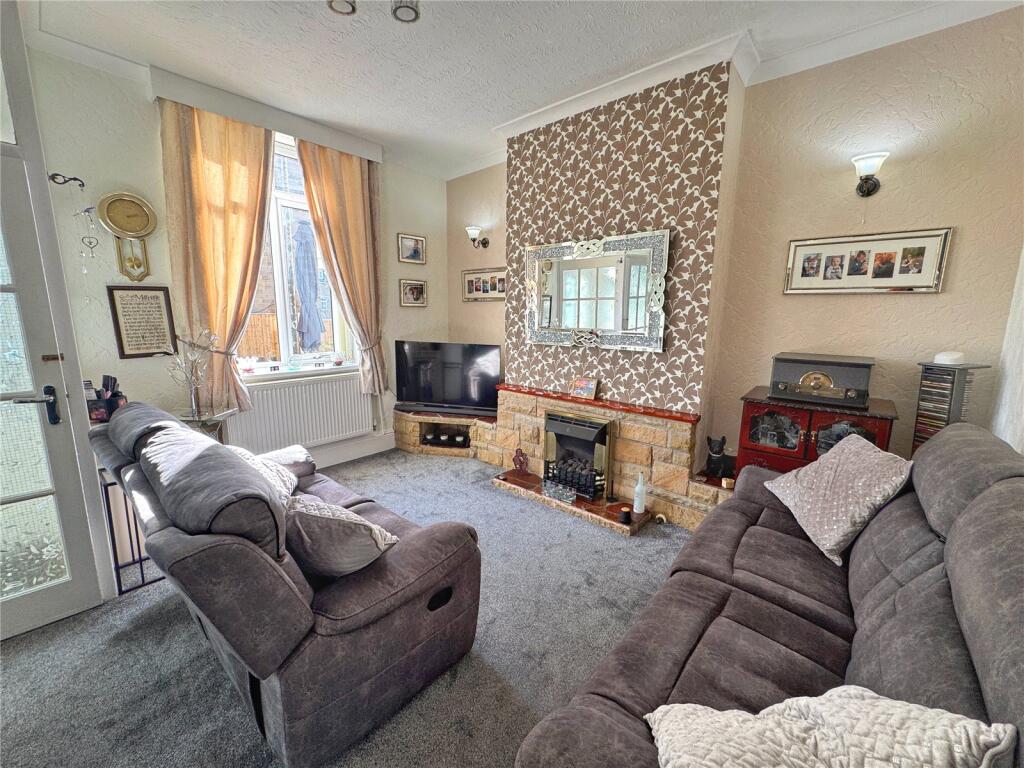 Grange Terrace, Rawtenstall, Rossendale, BB4 photo 2
