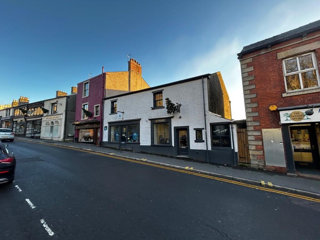 47 Moor Lane, Clitheroe, Lancashire, BB7 1BE