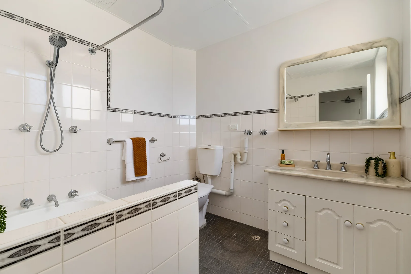 Additional image 9 of 6/37-41 Harnett Avenue, Marrickville NSW 2204
