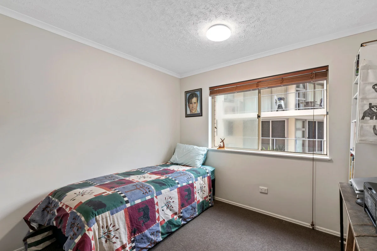 Additional image 8 of 2/17 Mahia Terrace, Kings Beach QLD 4551
