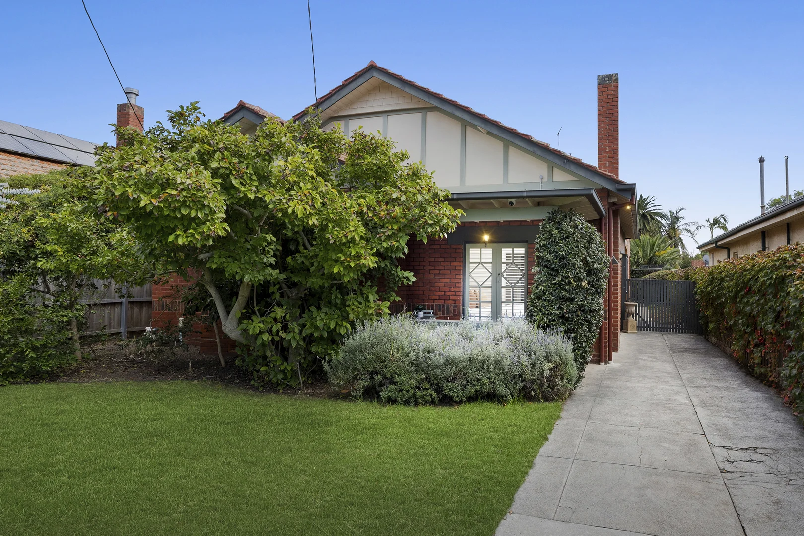 Additional image 2 of 35 Kambrook Road, Caulfield North VIC 3161