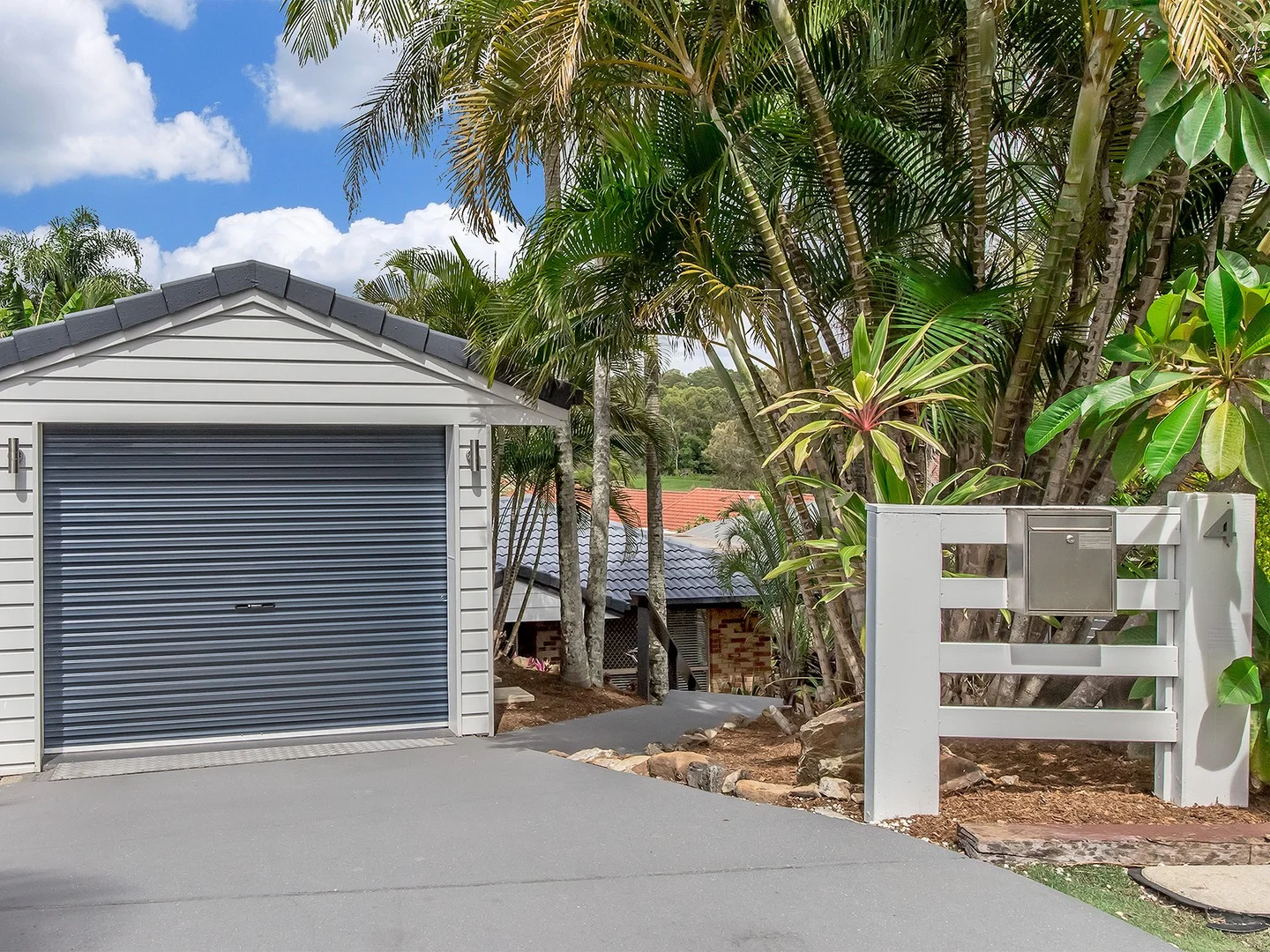 4 Scotia Place, Merrimac QLD 4226