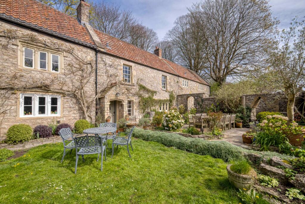 Period home - between Frome and Wells
