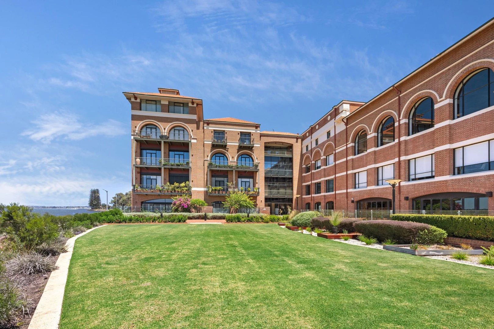 Additional image 16 of 303/173 Mounts Bay Road, Perth WA 6000