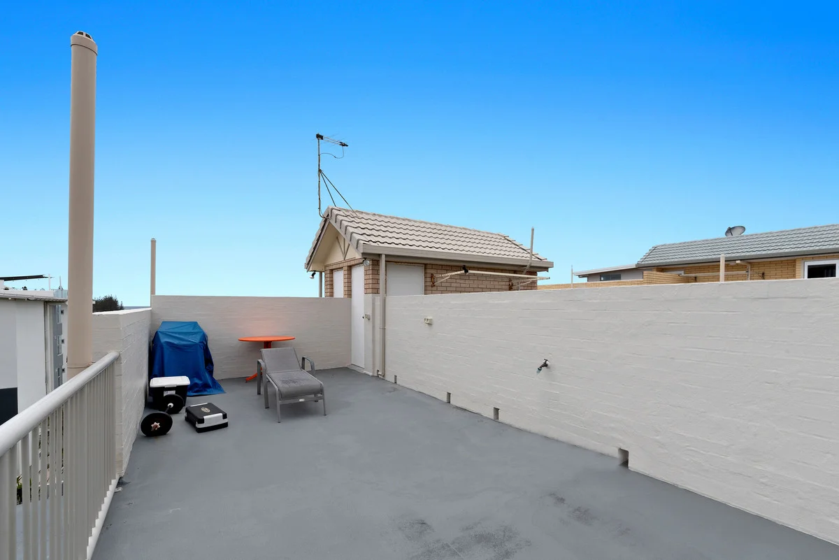 Additional image 13 of 2/17 Mahia Terrace, Kings Beach QLD 4551