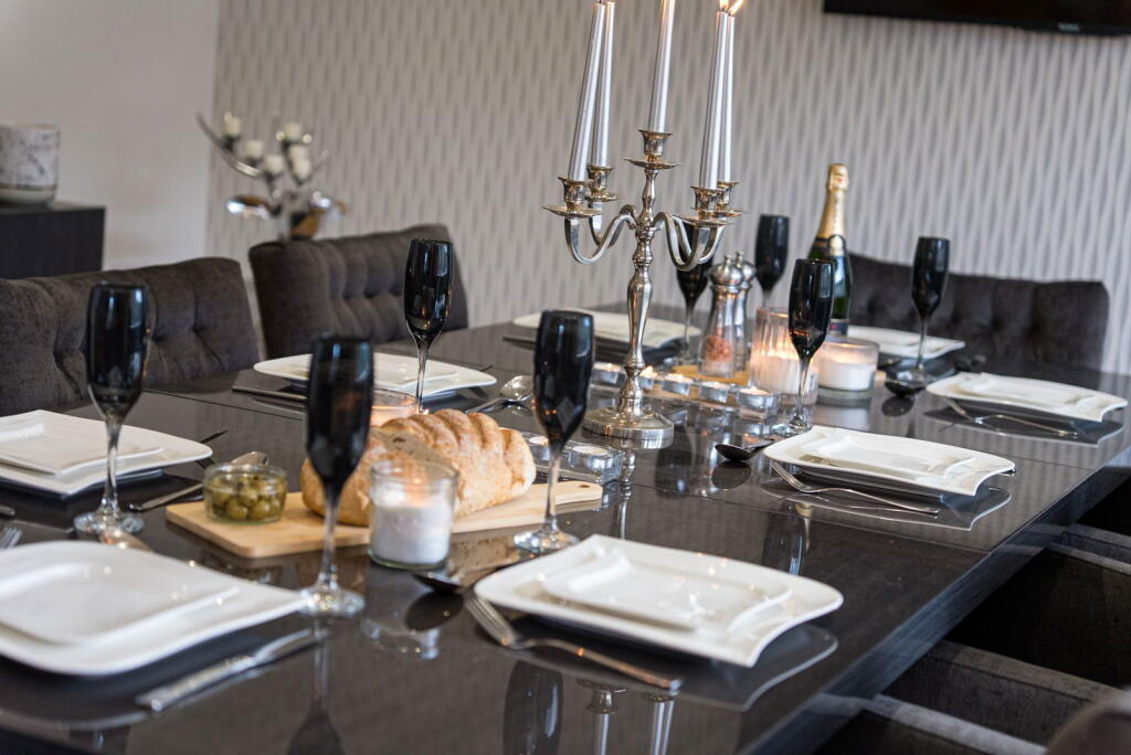 Additional image 7 of Orchard House, off Bradford Road, Birkenshaw, BD11