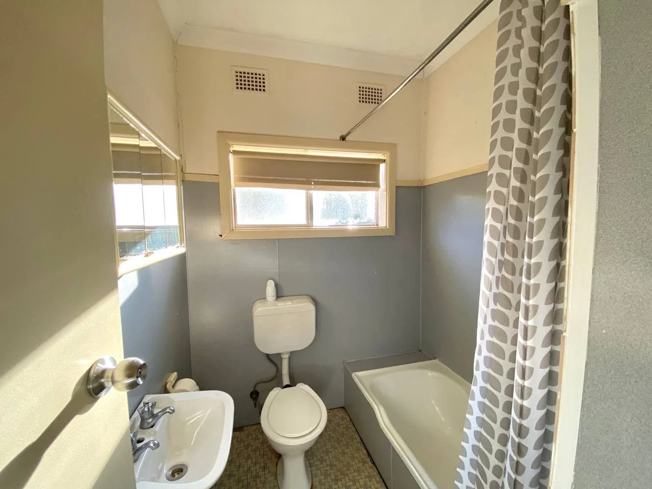Additional image 4 of 4/41 Bushman Street, Parkes NSW 2870