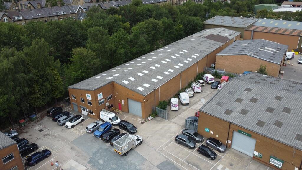 Hillam Road, Off Canal Road, Bradford, BD2 1QL