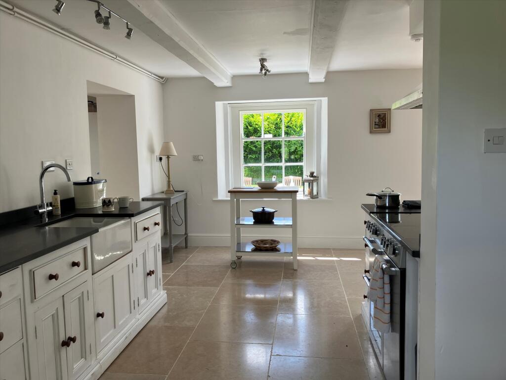 Additional image 7 of Near Bruton, Batcombe Country House with Paddock and Outbuildings BA4