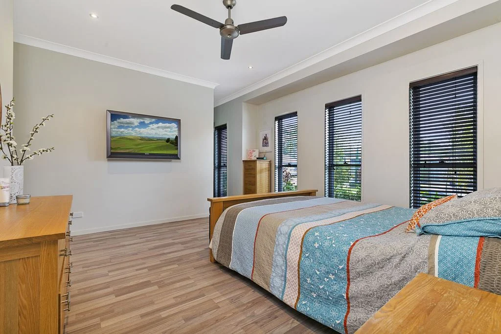 Additional image 5 of 6 Lennox Close, Manly West QLD 4179