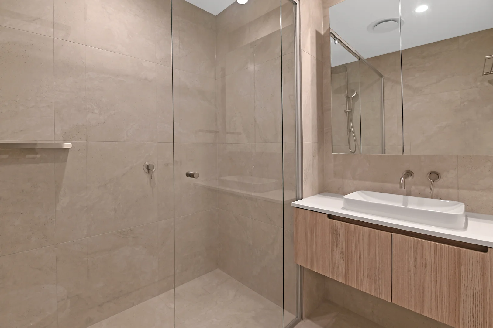 Additional image 4 of 403/1 Tenth Avenue, Palm Beach QLD 4221