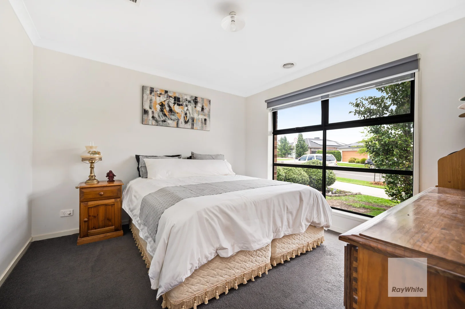 126 Golf Links Drive, Beveridge VIC 3753 photo 4