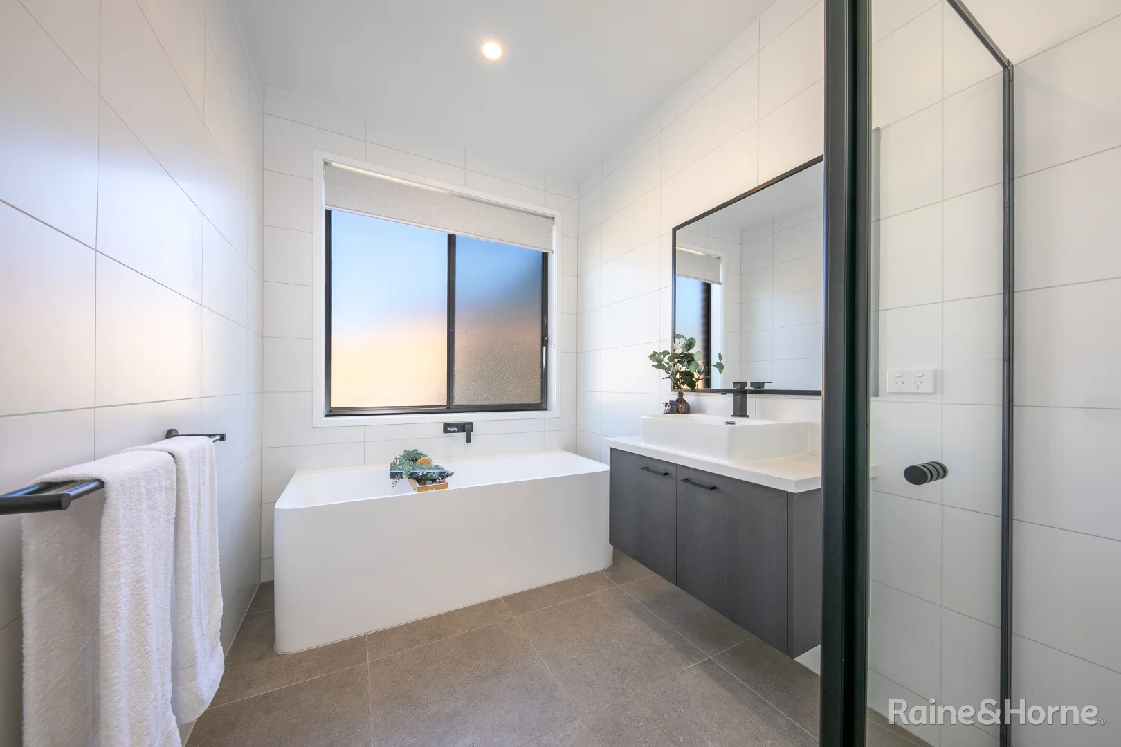 Additional image 14 of 69 Touriga Circuit, Sunbury VIC 3429