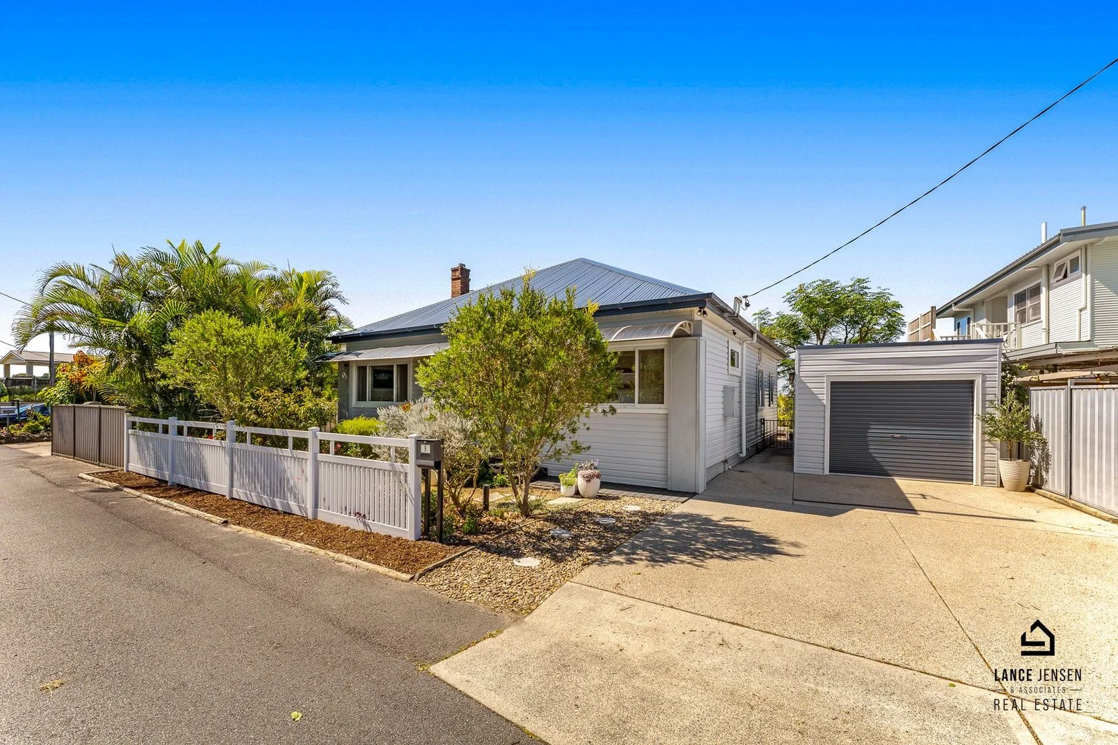 9 Bellevue Road, Belmont NSW 2280
