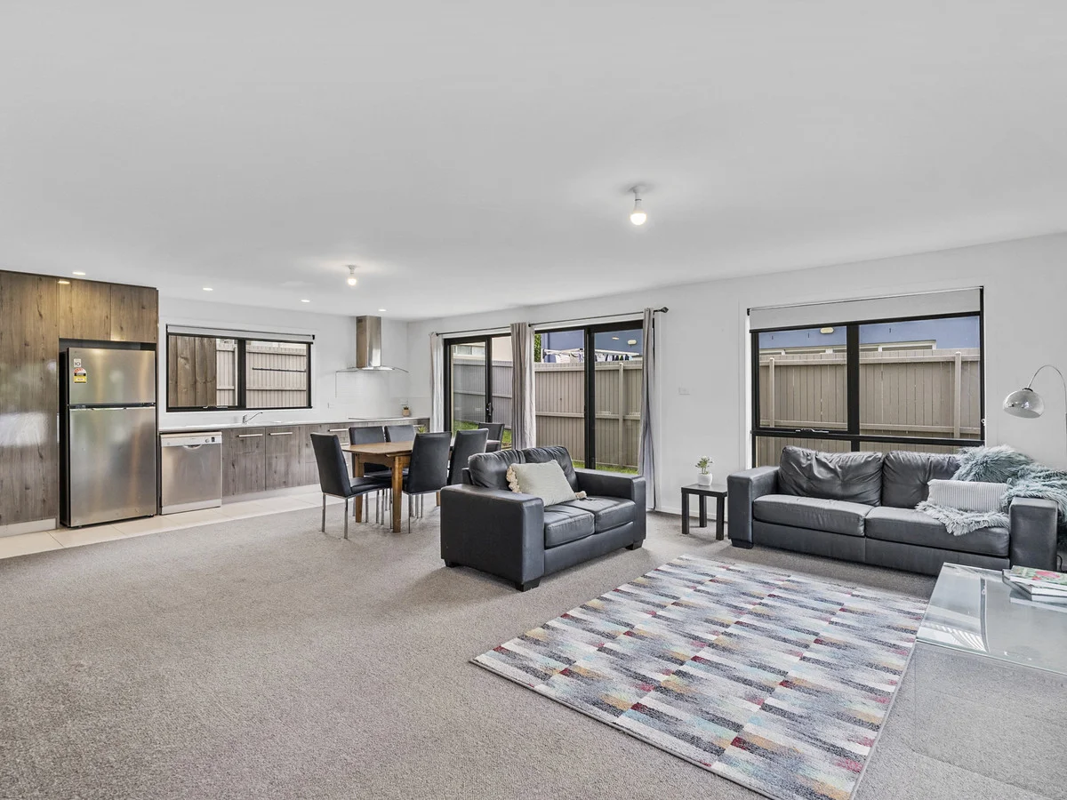 Additional image 3 of 2/9 Maranoa Road, Kingston TAS 7050