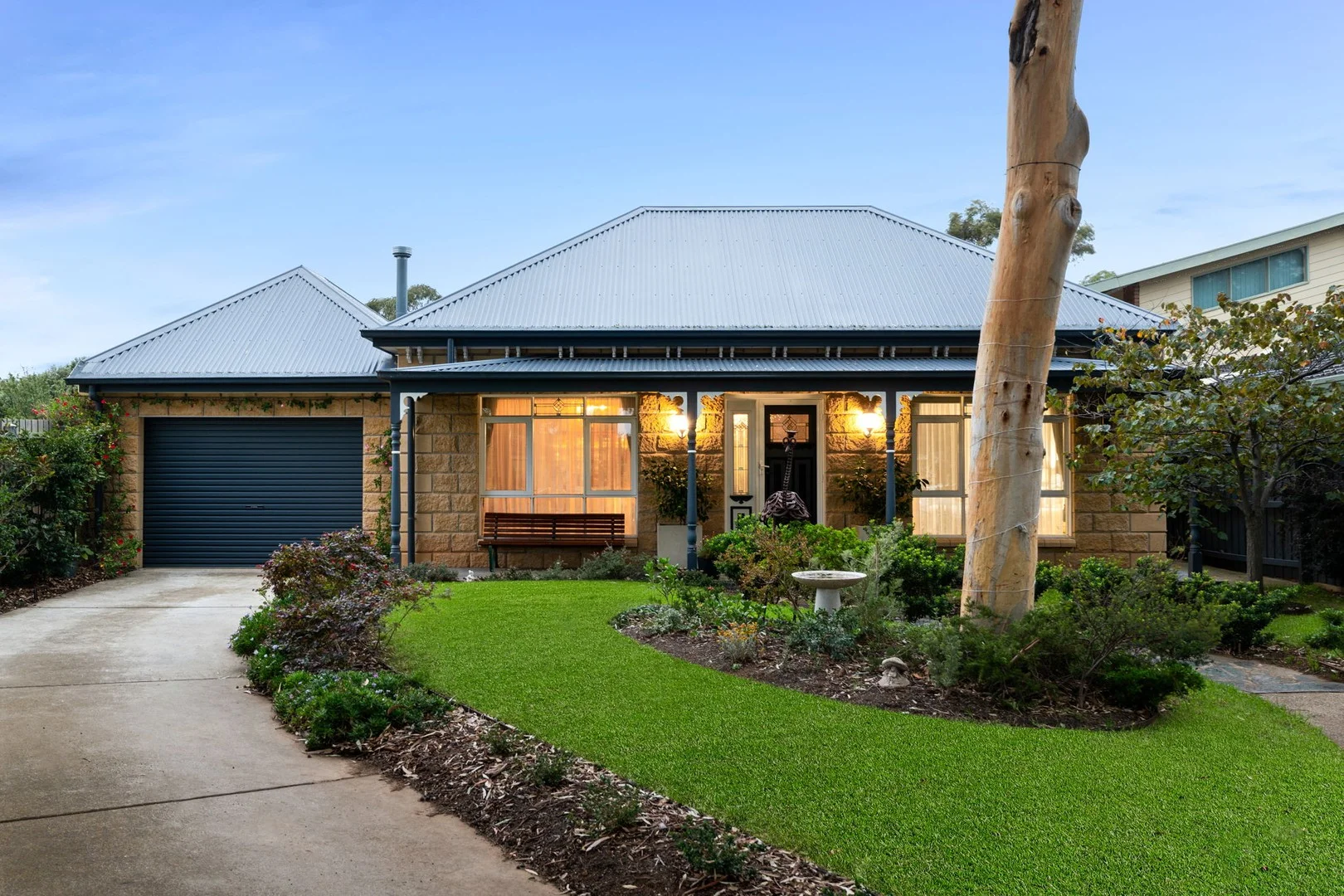 15 Wallaroo Square, Werribee VIC 3030