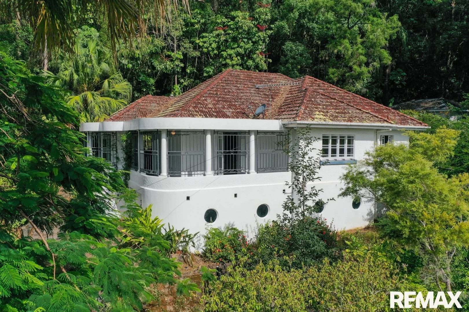 39 Bade Street, Nambour QLD 4560