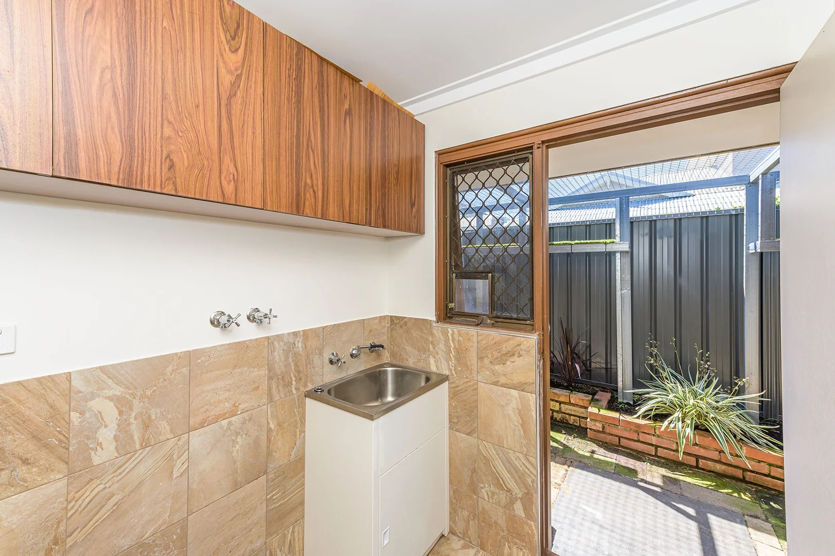 Additional image 17 of 2/46 Manchester Street, Victoria Park WA 6100