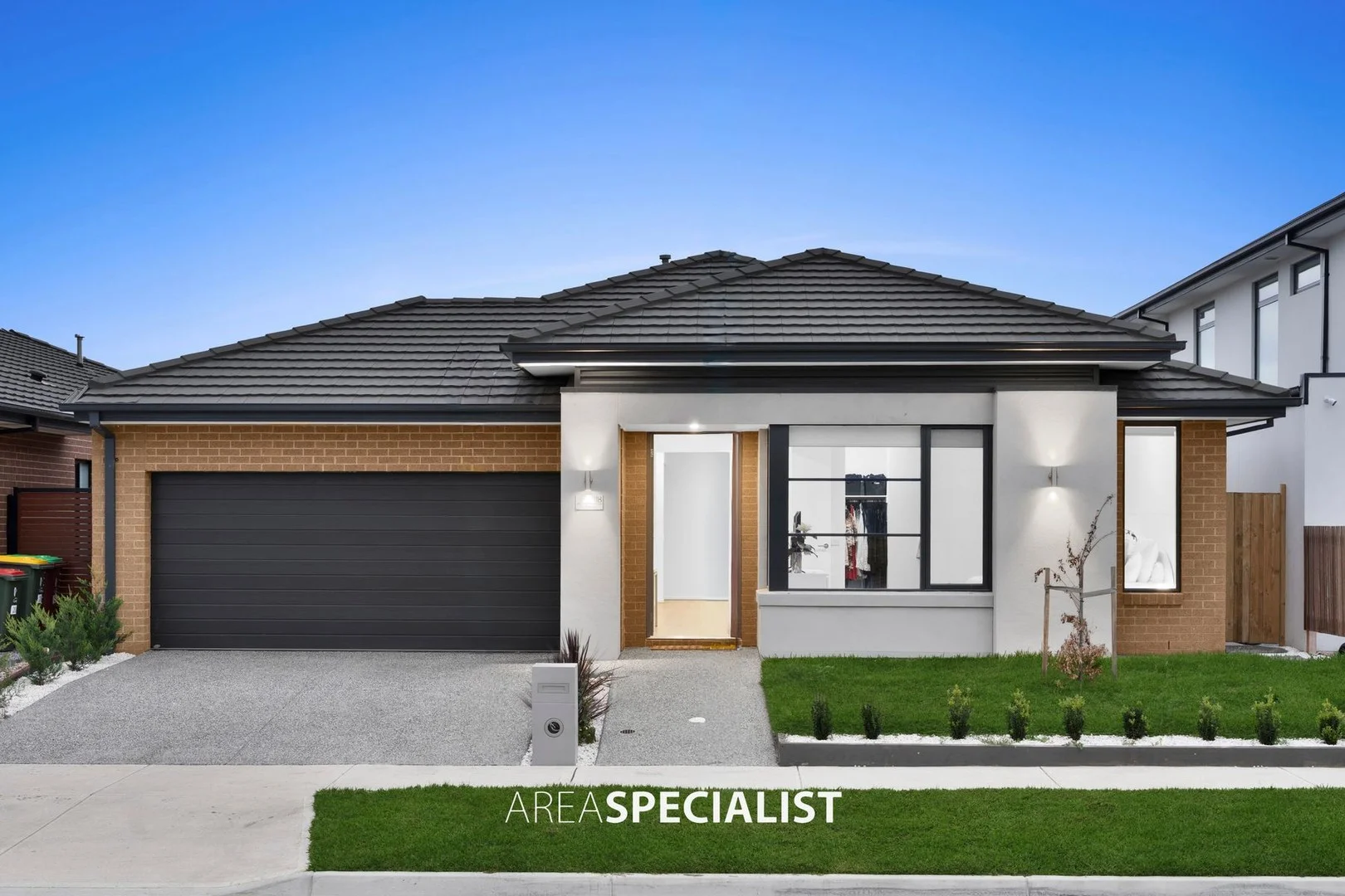 18 Celevan Street, Clyde North VIC 3978