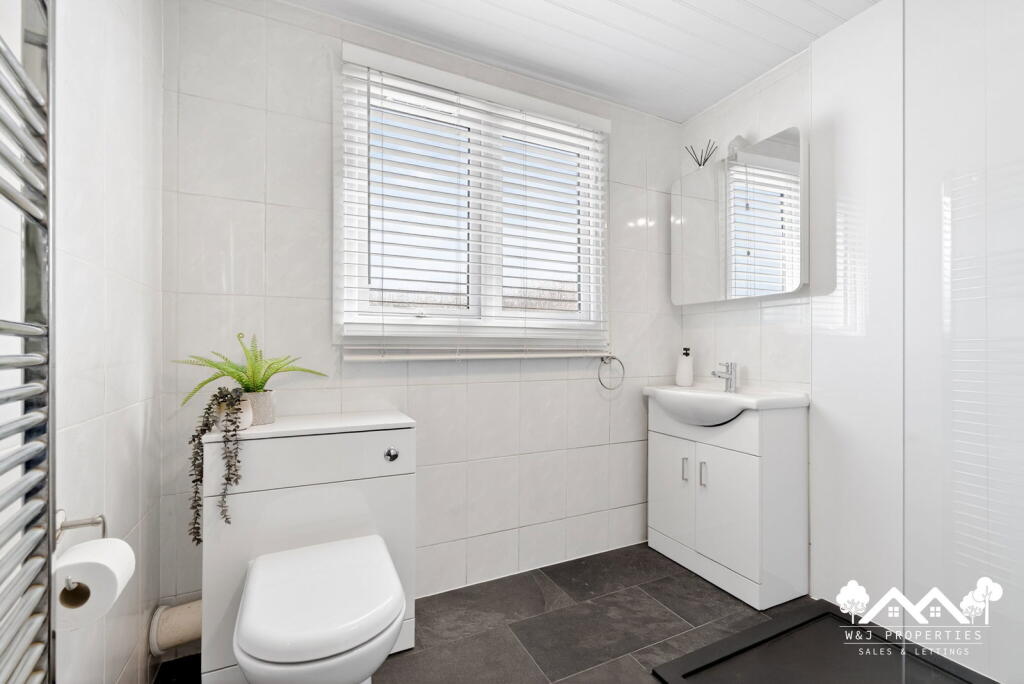 Additional image 20 of Kings Drive, Hoddlesden, Darwen, BB3 3RB